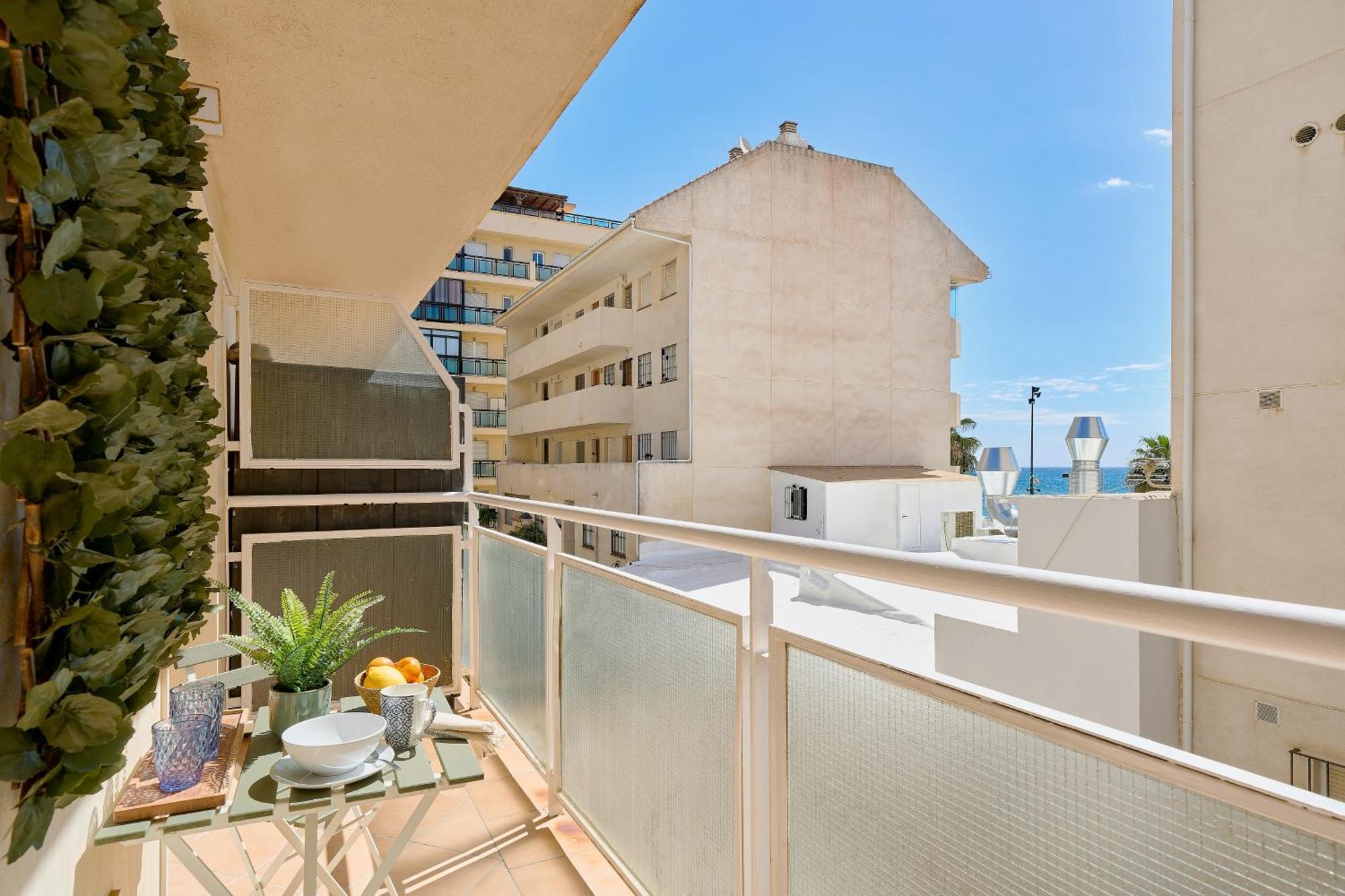 Fuengirola Beach Apartment By Stay Belonio ภายนอก รูปภาพ