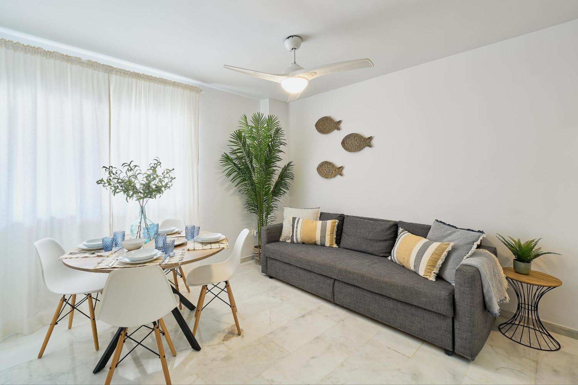 Fuengirola Beach Apartment By Stay Belonio ภายนอก รูปภาพ