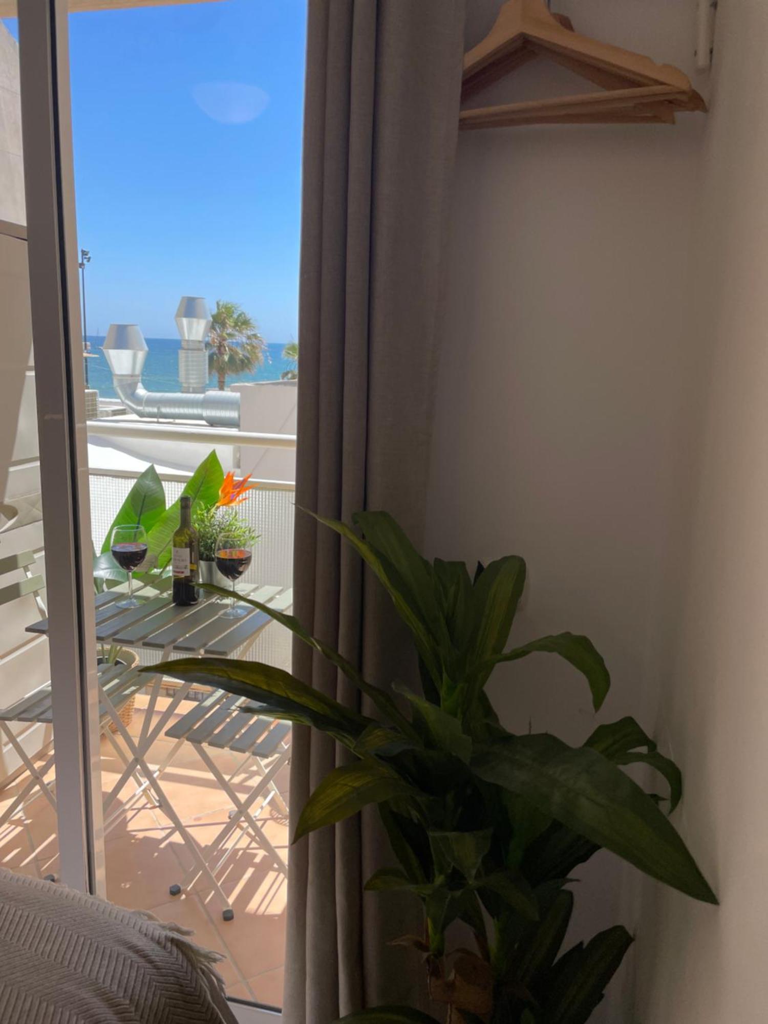 Fuengirola Beach Apartment By Stay Belonio ภายนอก รูปภาพ